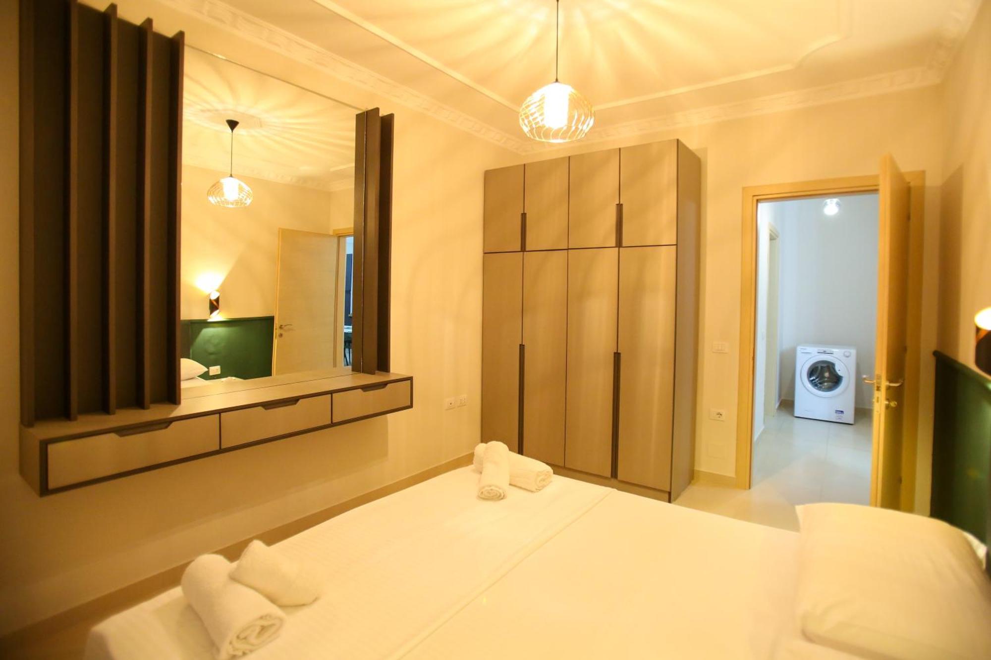 Oasis Residence Vlorë エクステリア 写真