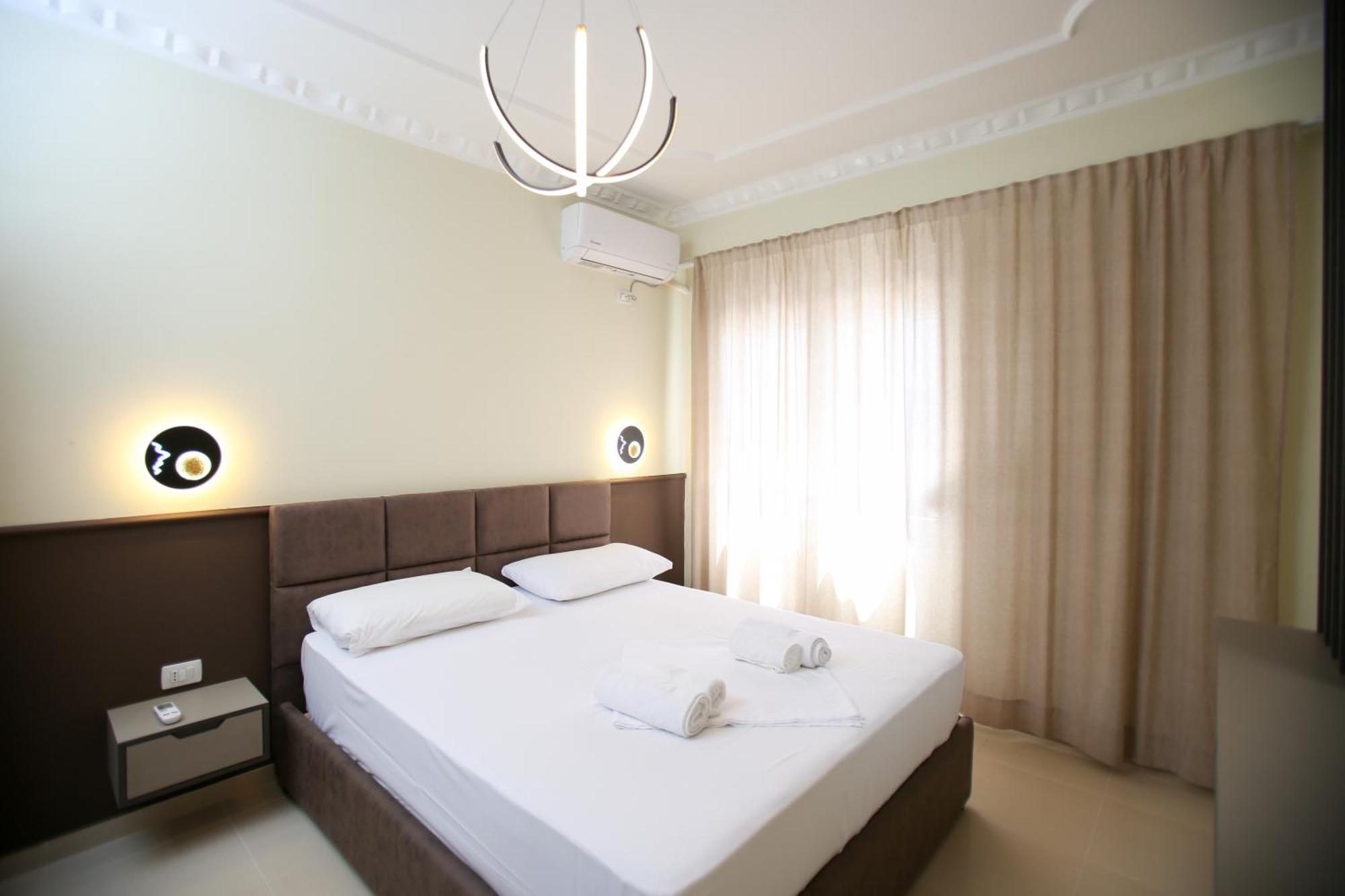 Oasis Residence Vlorë エクステリア 写真