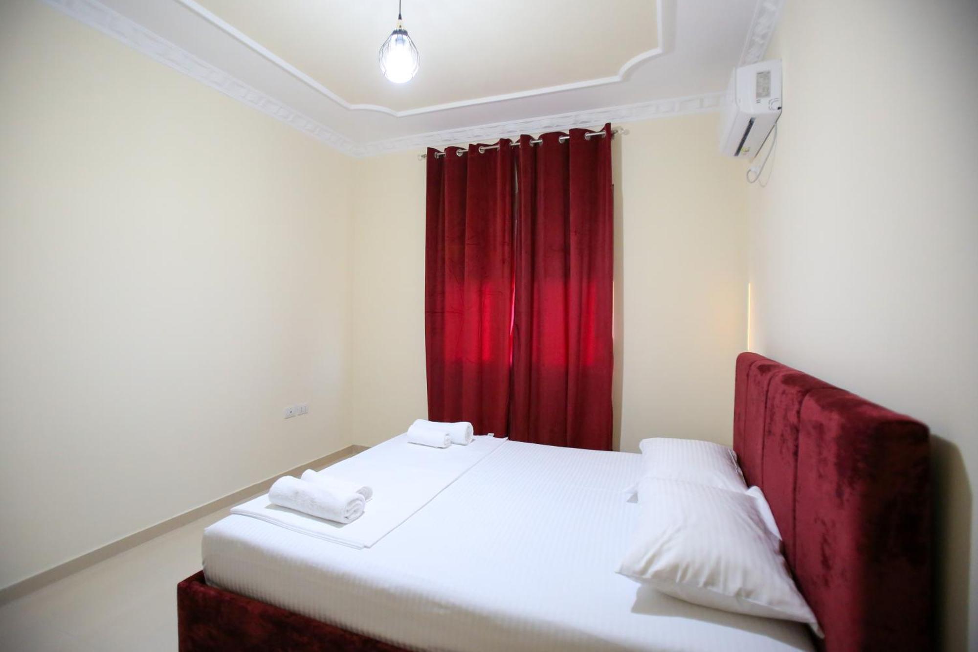 Oasis Residence Vlorë エクステリア 写真