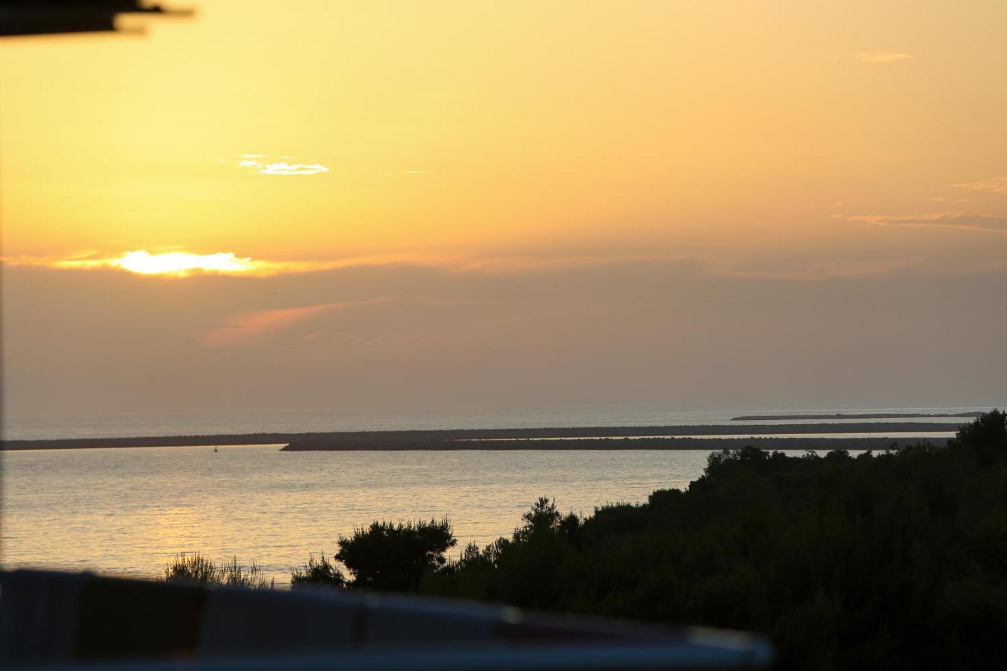 Oasis Residence Vlorë エクステリア 写真