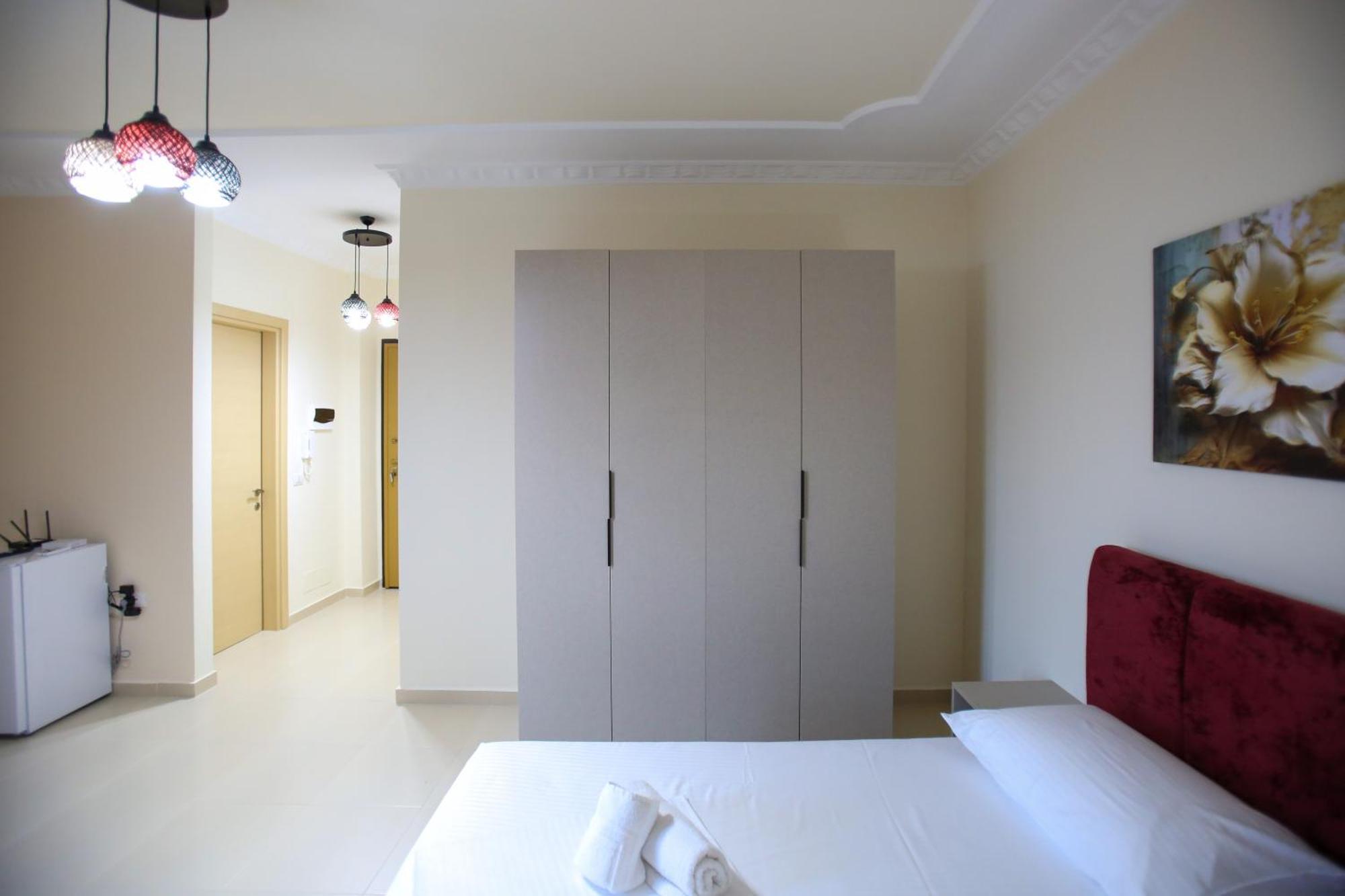 Oasis Residence Vlorë エクステリア 写真