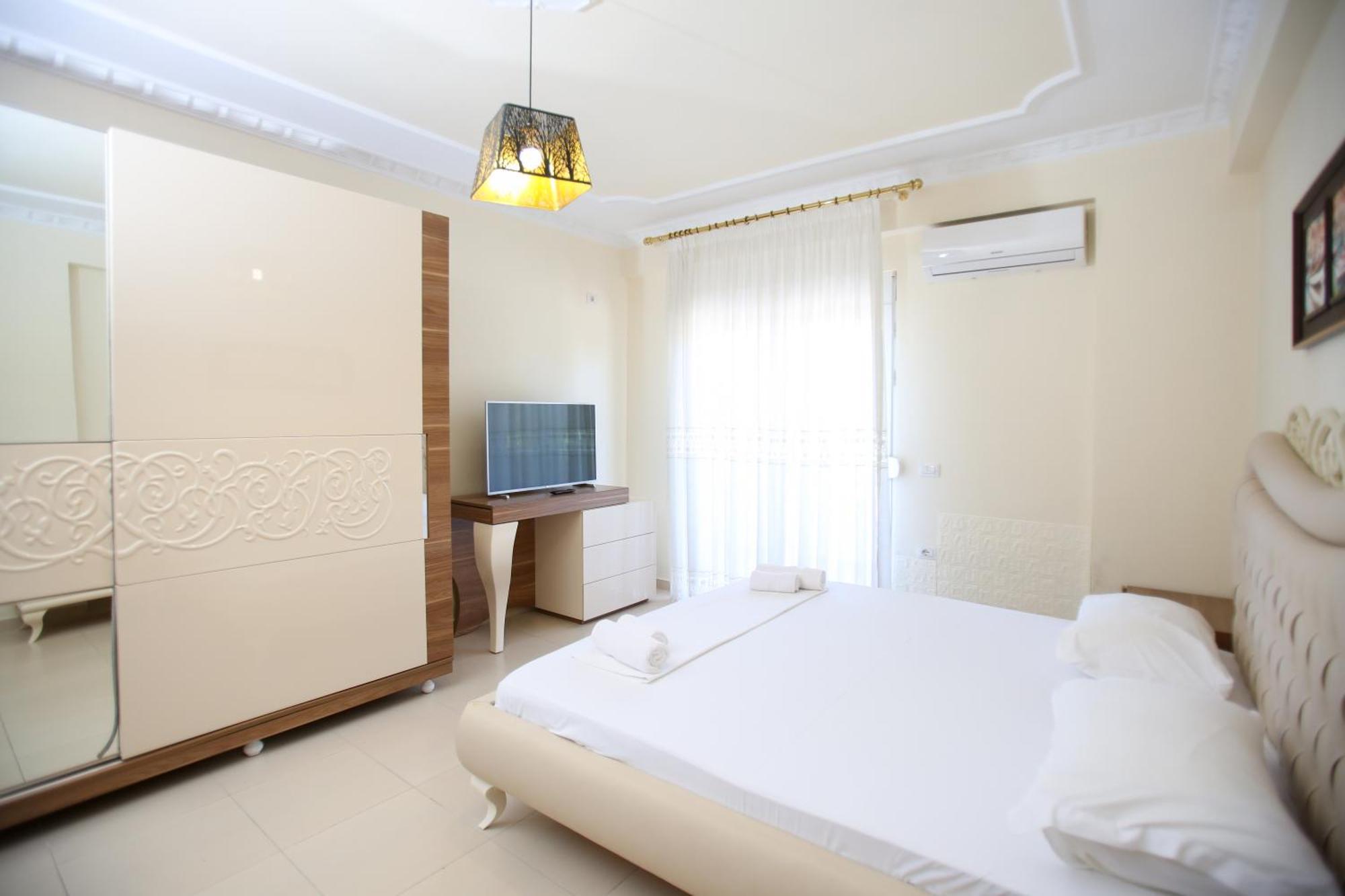 Oasis Residence Vlorë エクステリア 写真